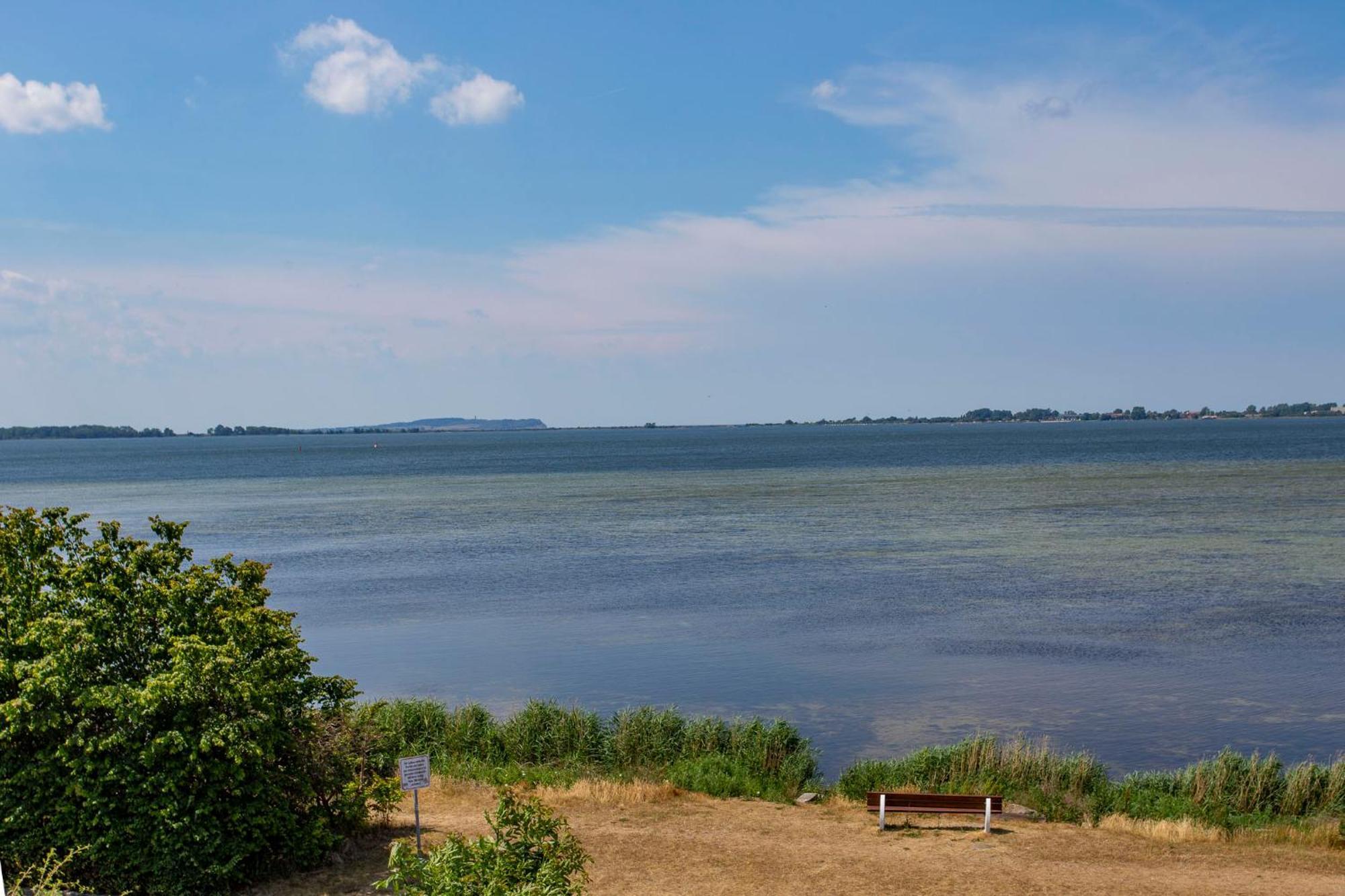 Ferienwohnung Wiek - Haus Meeresblick Wiek auf Rügen Exterior foto