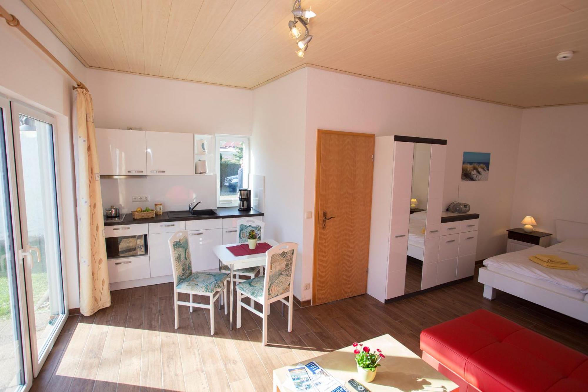 Ferienwohnung Wiek - Haus Meeresblick Wiek auf Rügen Exterior foto