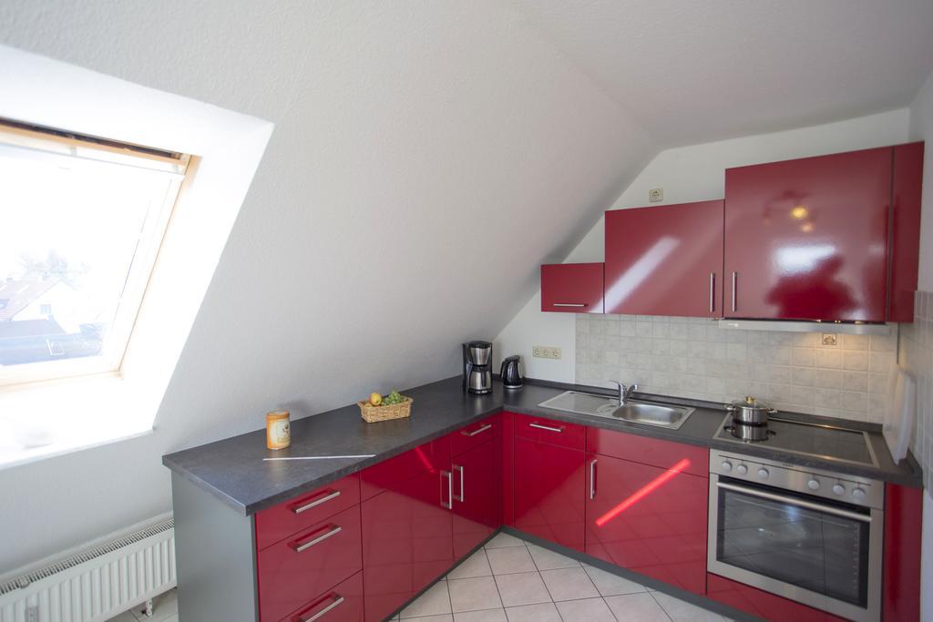 Ferienwohnung Wiek - Haus Meeresblick Wiek auf Rügen Exterior foto